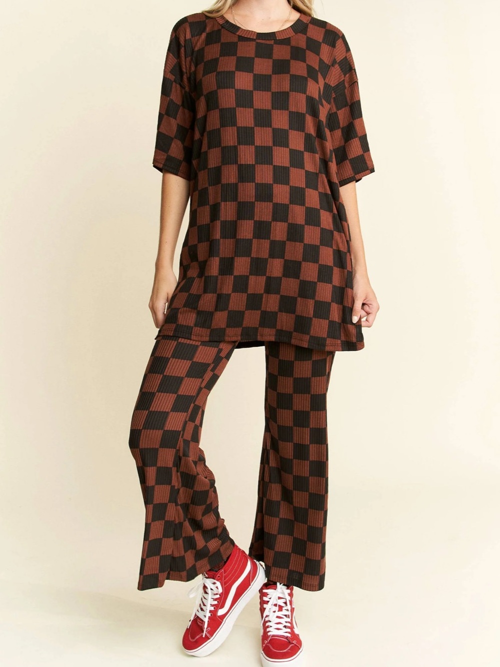 NEW! brown and black checker matching set - Picture 2 of 4